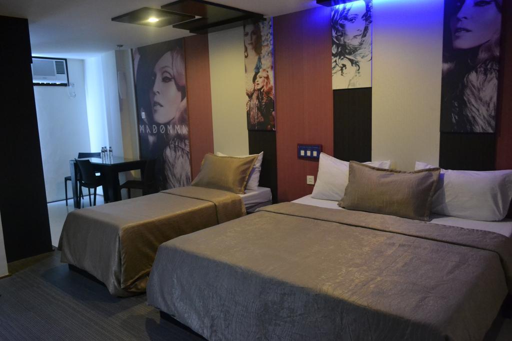 Icon Hotel North Edsa Quezon City Room photo