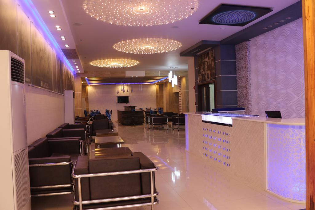 Icon Hotel North Edsa Quezon City Exterior photo