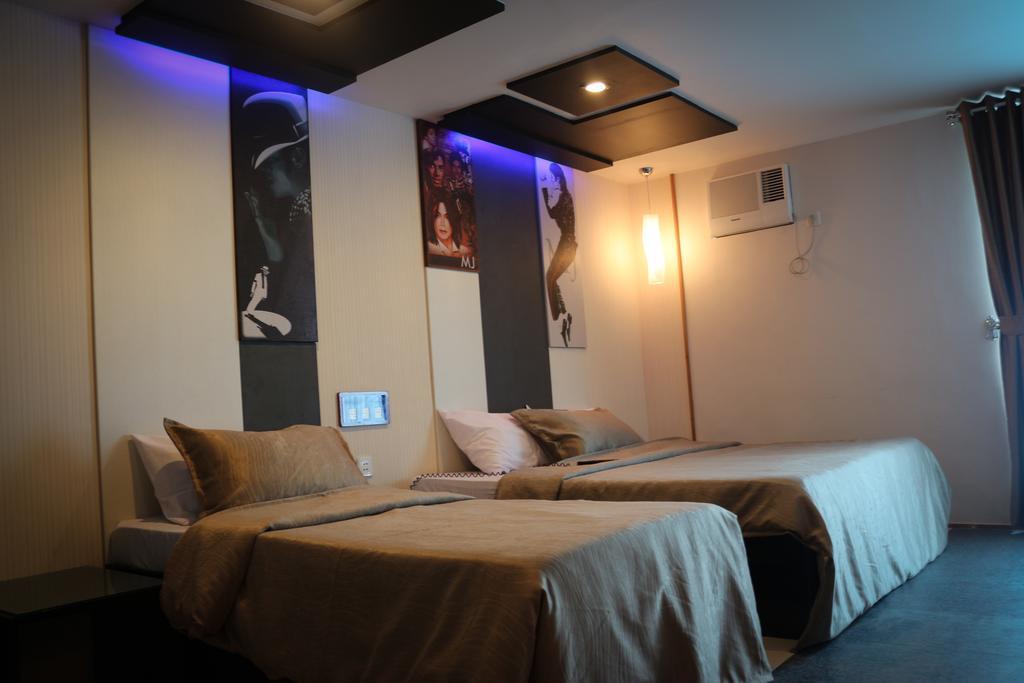 Icon Hotel North Edsa Quezon City Room photo