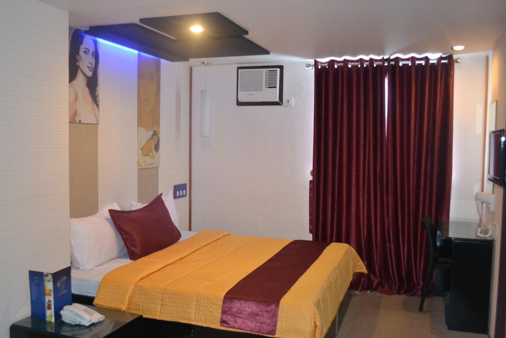 Icon Hotel North Edsa Quezon City Room photo